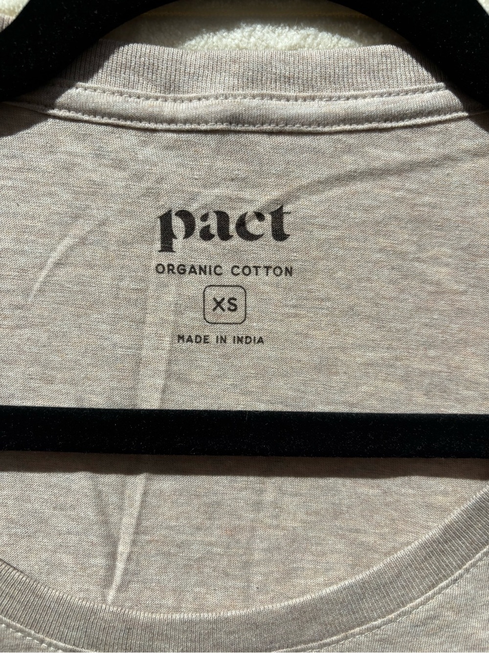Pact Organic Cotton Beige Scoop Neck Short Sleeve T-Shirt Size XS - Picture 5 of 9